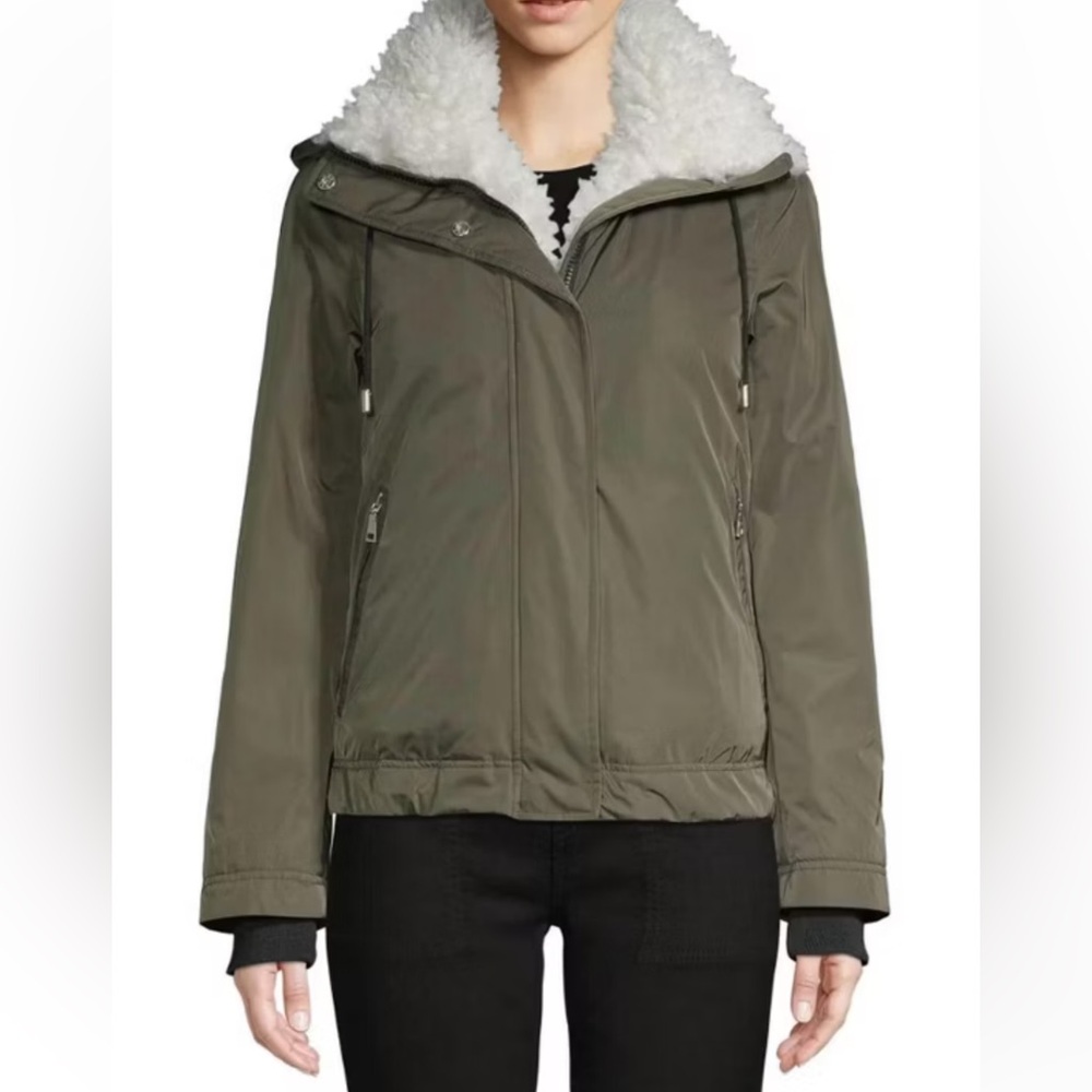 Tahari Women’s Coat